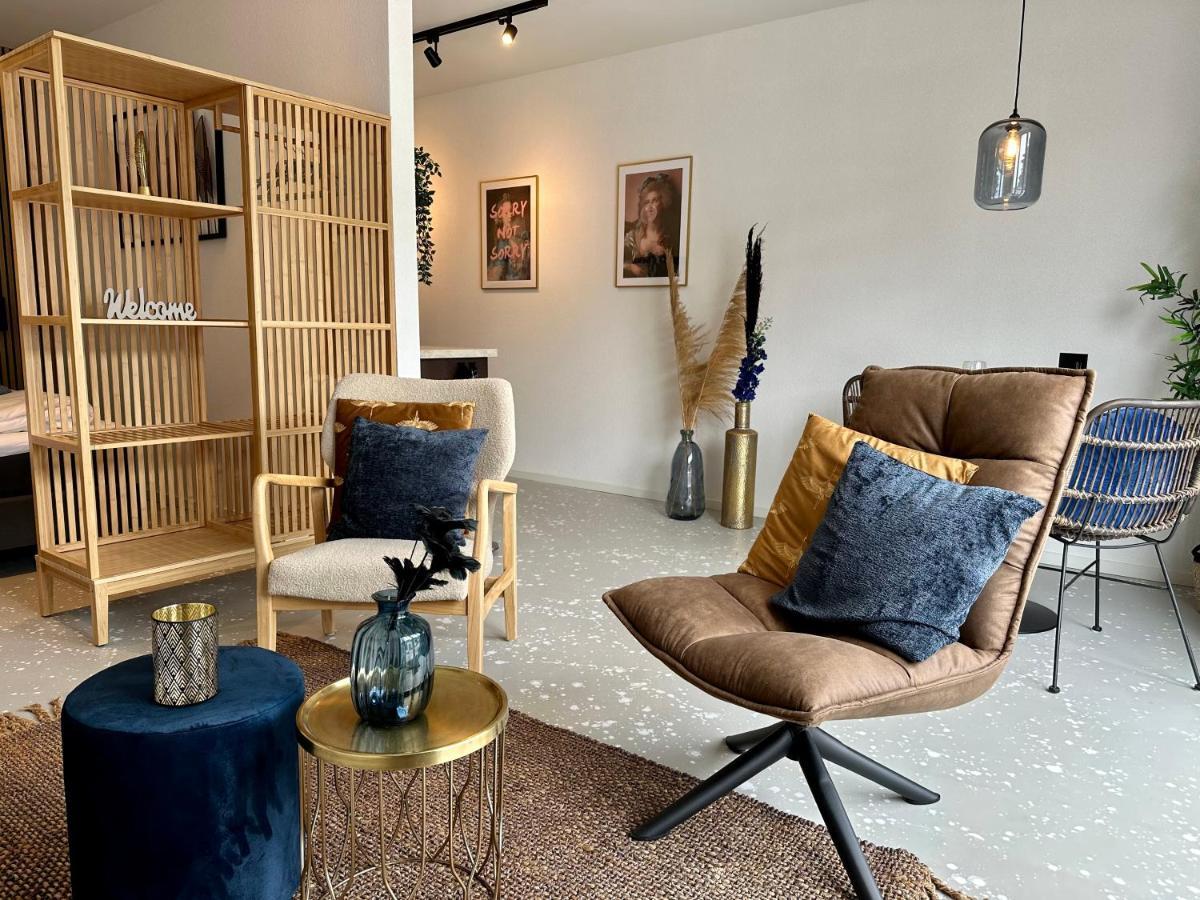 Appartement Luuma Studio's -private Parking- Zandvoort