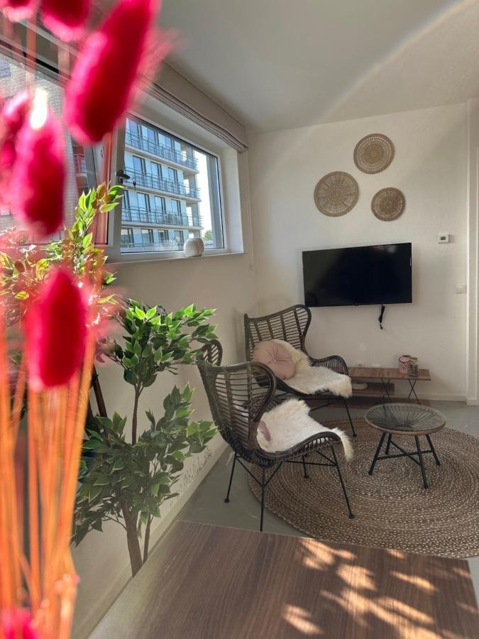 Luuma Studio's -private Parking- Appartement *